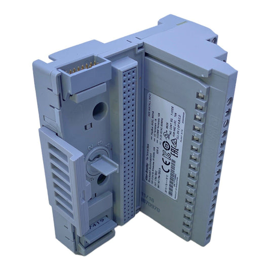 Allen-Bradley 1794-TB32 FLEX I/O 32-Slot Terminal Base