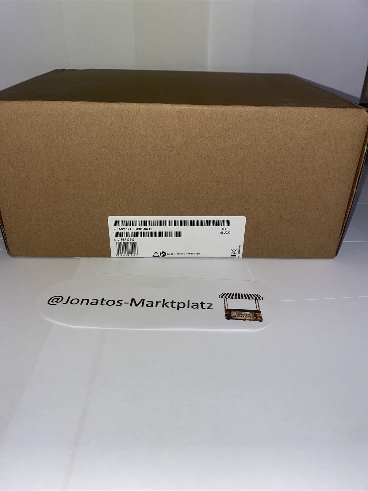 Siemens SIMATIC HMI TP700 Comfort (6AV2124-0GC01-0AX0) – 7" сенсорная панель с PROFINET и MPI/PROFIBUS