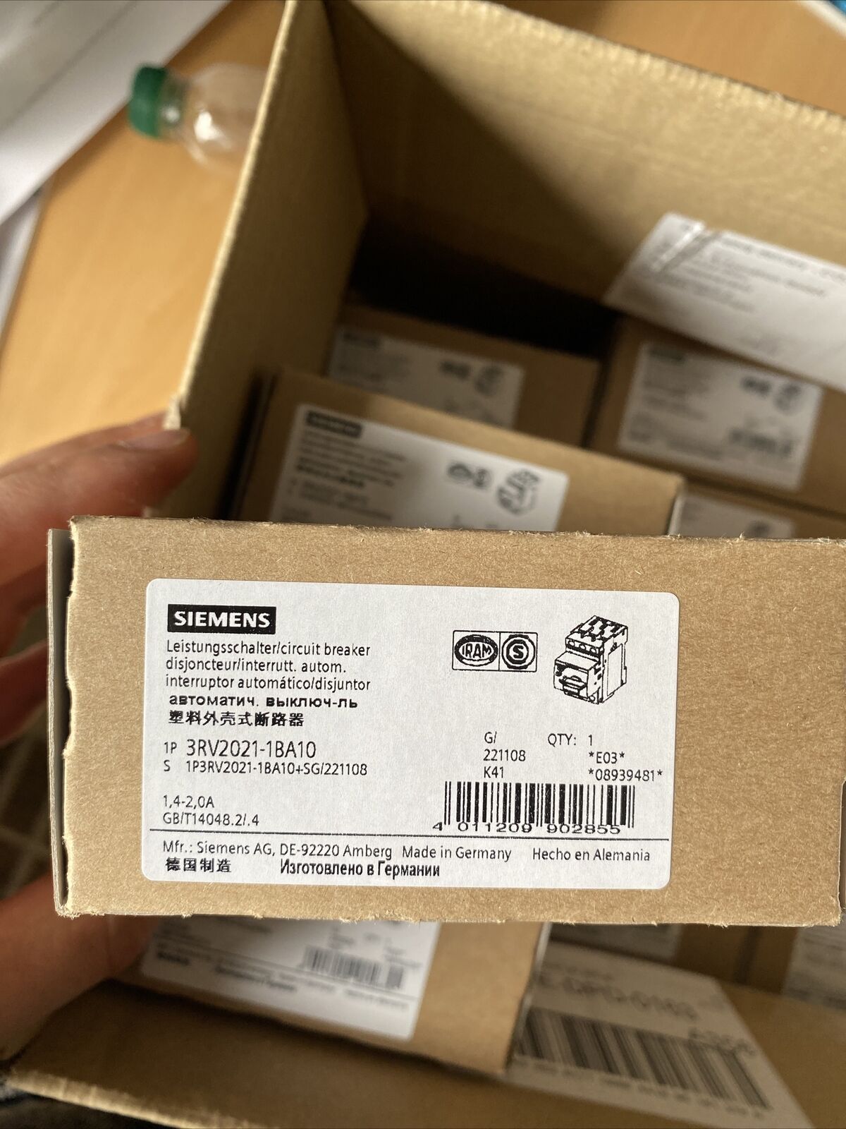 3RV2021-1BA10 SIEMENS New 15pcs in stock