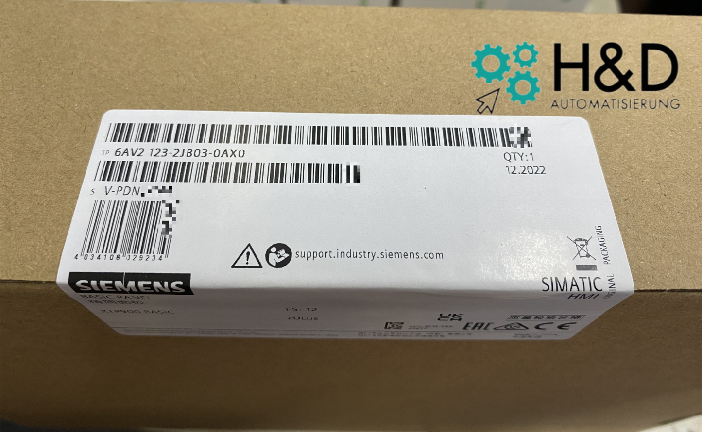 Siemens SIMATIC HMI KTP900 Basic (6AV2123-2JB03-0AX0) – Компактная 9" панель оператора с сенсорным экраном и PROFINET