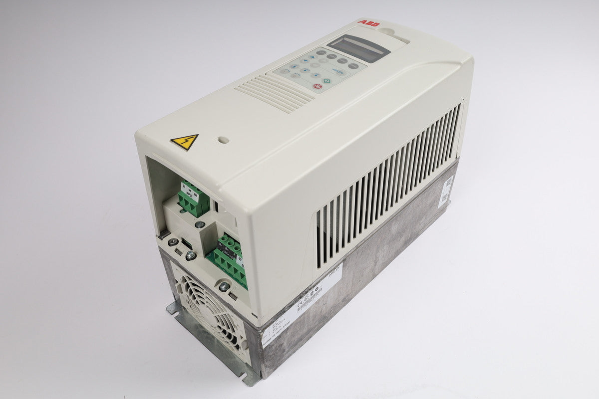 ABB ACS800-01-0020-3E202 auf Lager