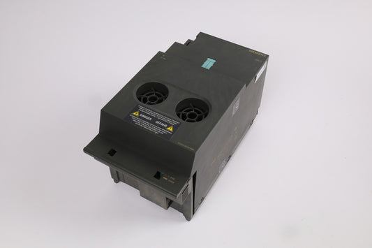SIEMENS 6SL3225-0SE24-0UA0 auf Lager