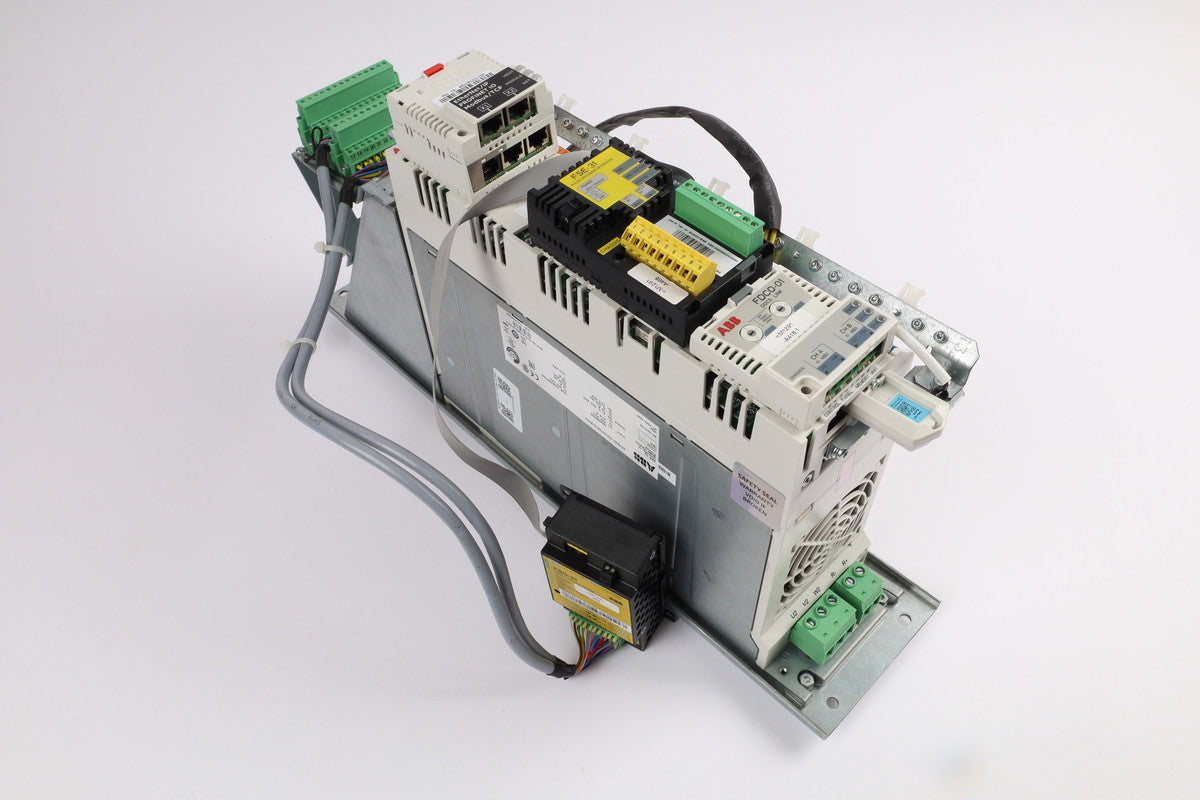 ABB ACS880-104-0018A-3+P922 auf Lager