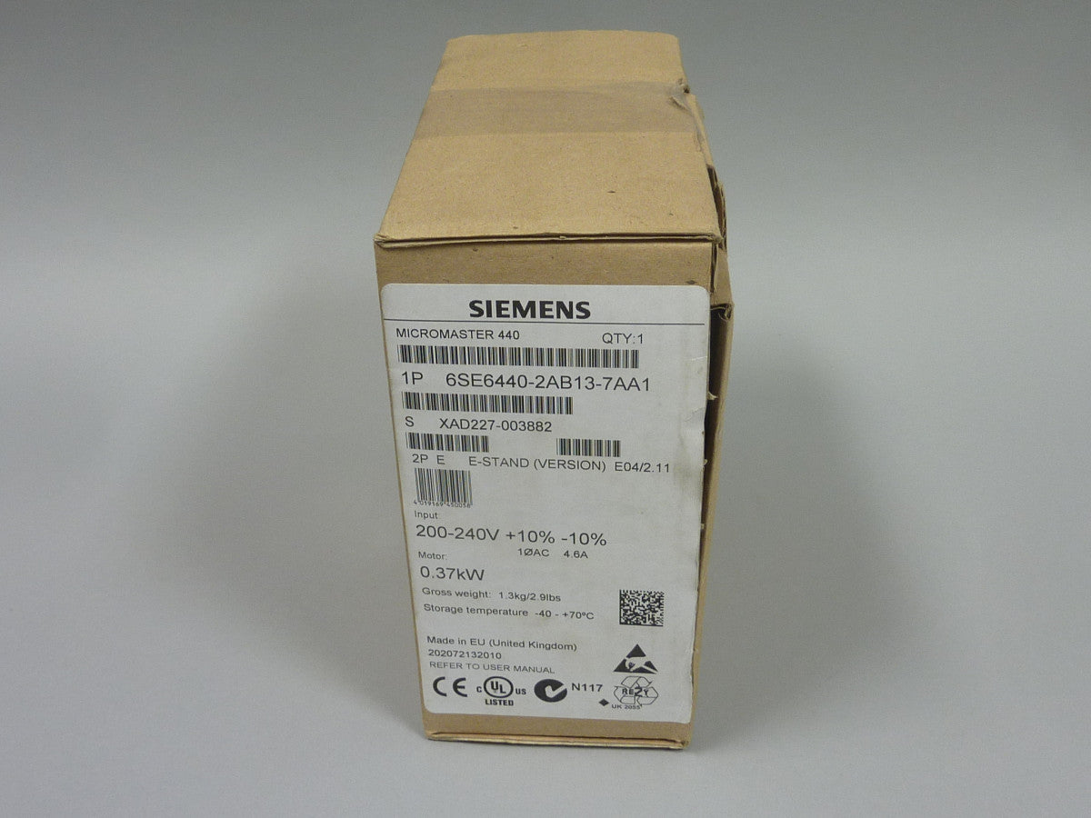 SIEMENS 6SE6440-2AB13-7AA1 auf Lager