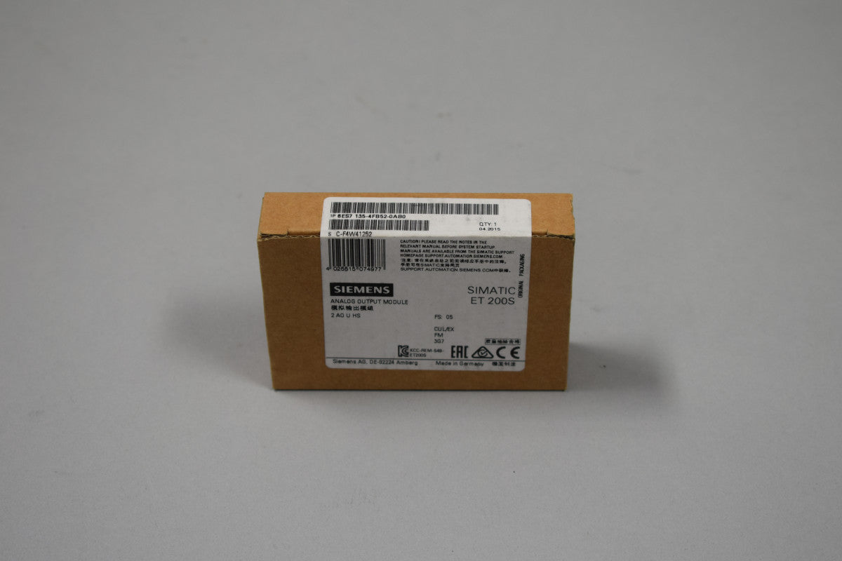 SIEMENS 6ES7135-4FB52-0AB0 en stock
