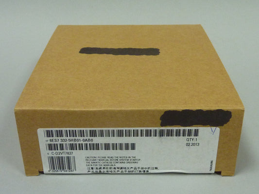 SIEMENS 6ES7332-5HB01-0AB0 in magazzino