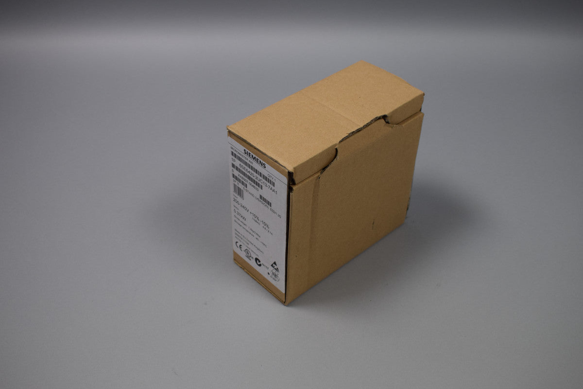 SIEMENS 6SE6420-2UC13-7AA1 in magazzino