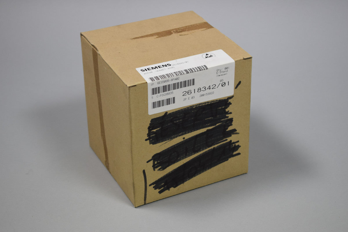 SIEMENS 6ES5095-8FA02 in magazzino