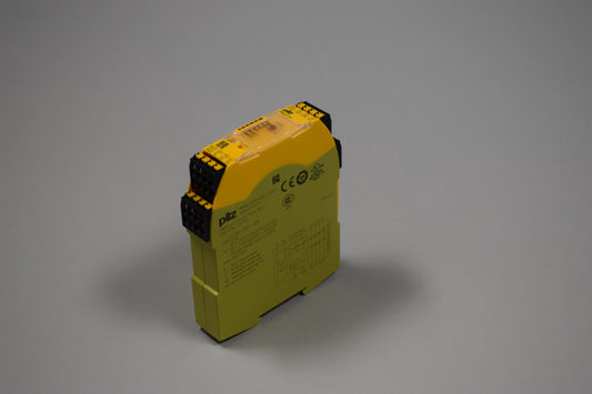 PILZ PNOZ S4 C 24VDC 3 N/O 1 N/C w magazynie