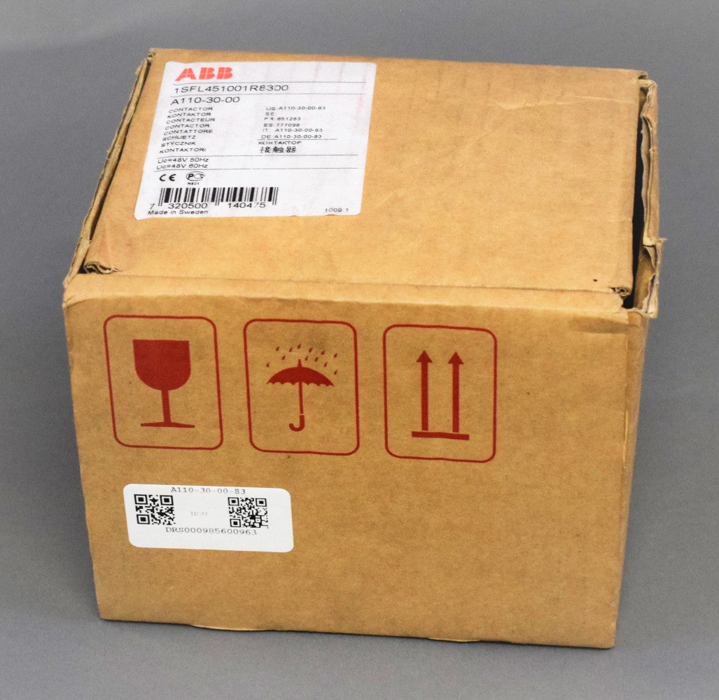 ABB A110-30-00-83 in magazzino