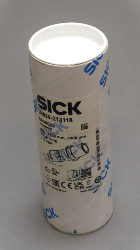 SICK UM30-213118 in magazzino