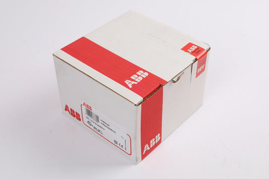 ABB GJR5253300R3161 in magazzino