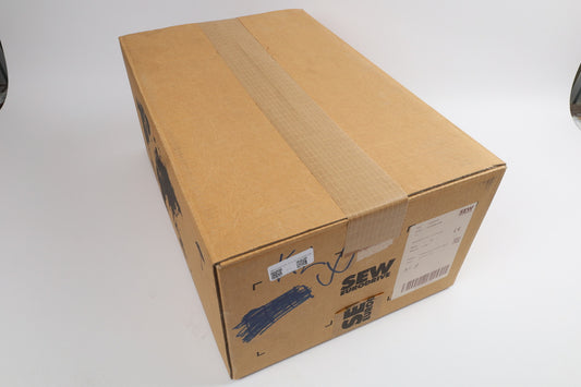 SEW-EURODRIVE MDX61B0220-503-4-0T/DFE32B w magazynie