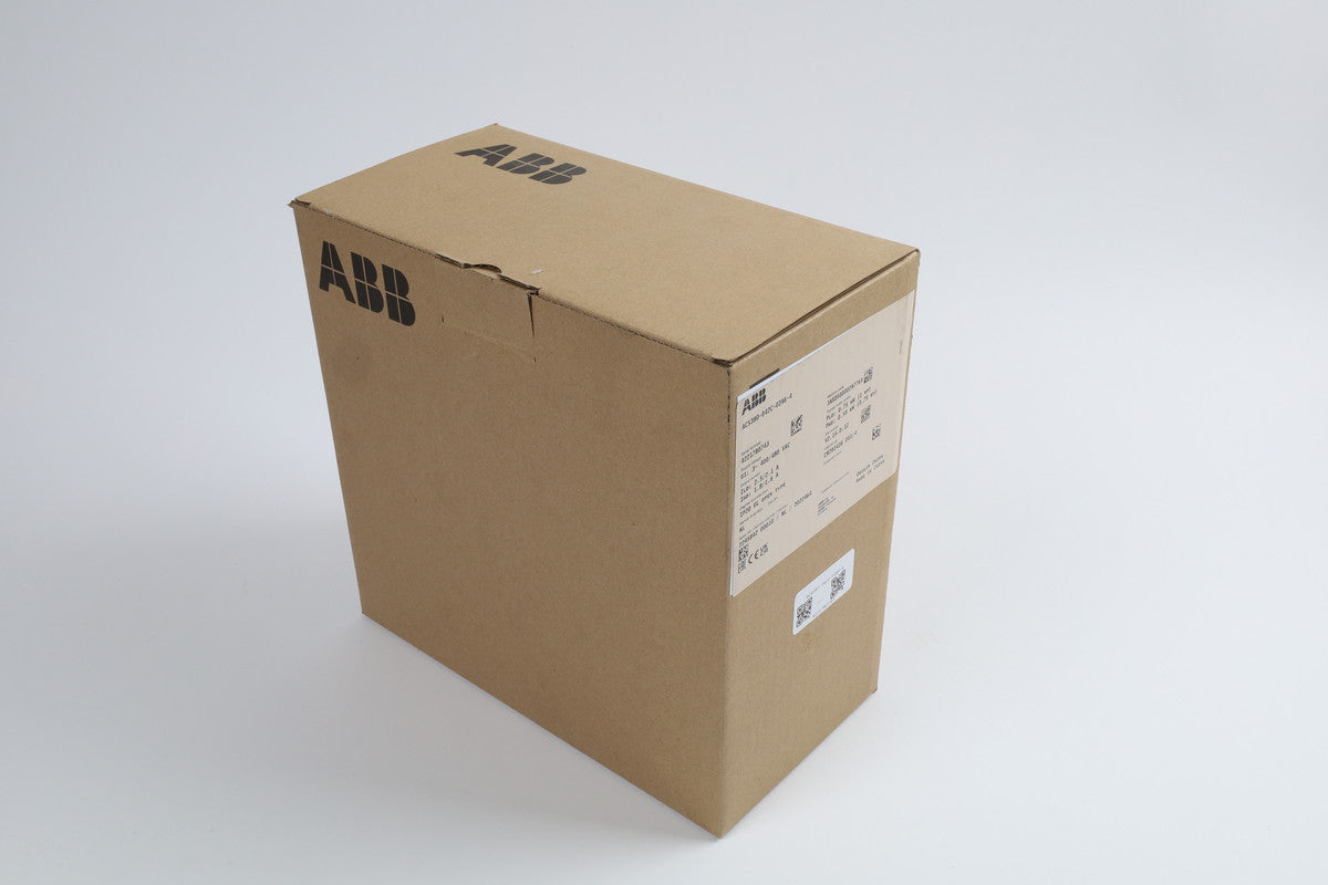 ABB ACS380-042C-02A6-4 in magazzino