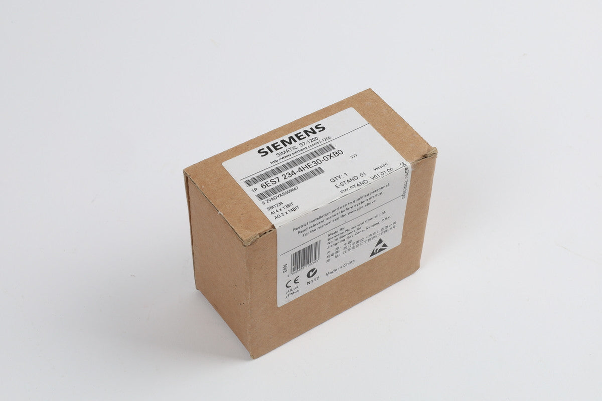 SIEMENS 6ES7234-4HE30-0XB0 en stock