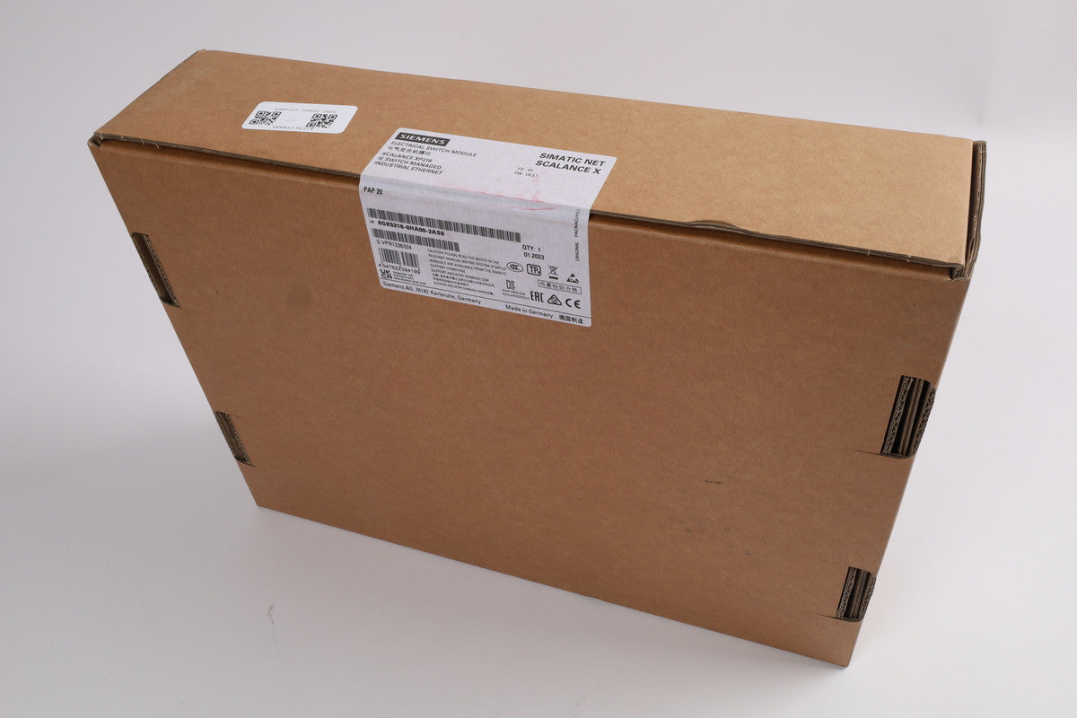 SIEMENS 6GK5216-0HA00-2AS6 in magazzino