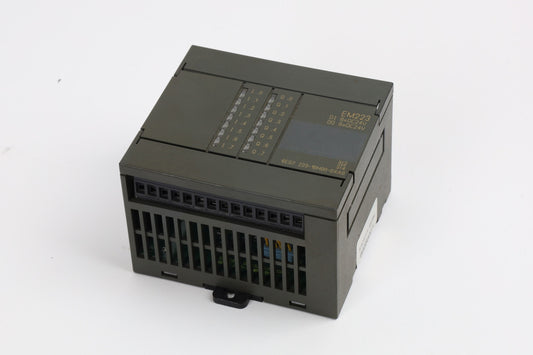 SIEMENS 6ES7223-1BH00-0XA0 auf Lager