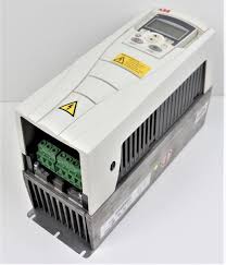 ABB ACS550-01-012A-4 – Инвертор – 11,9 A – 380 V – IP21 – Новый и запечатанный