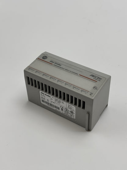 Allen-Bradley 1794-IT8 FLEX I/O 8-punktowy moduł cyfrowego wejścia źródłowego
