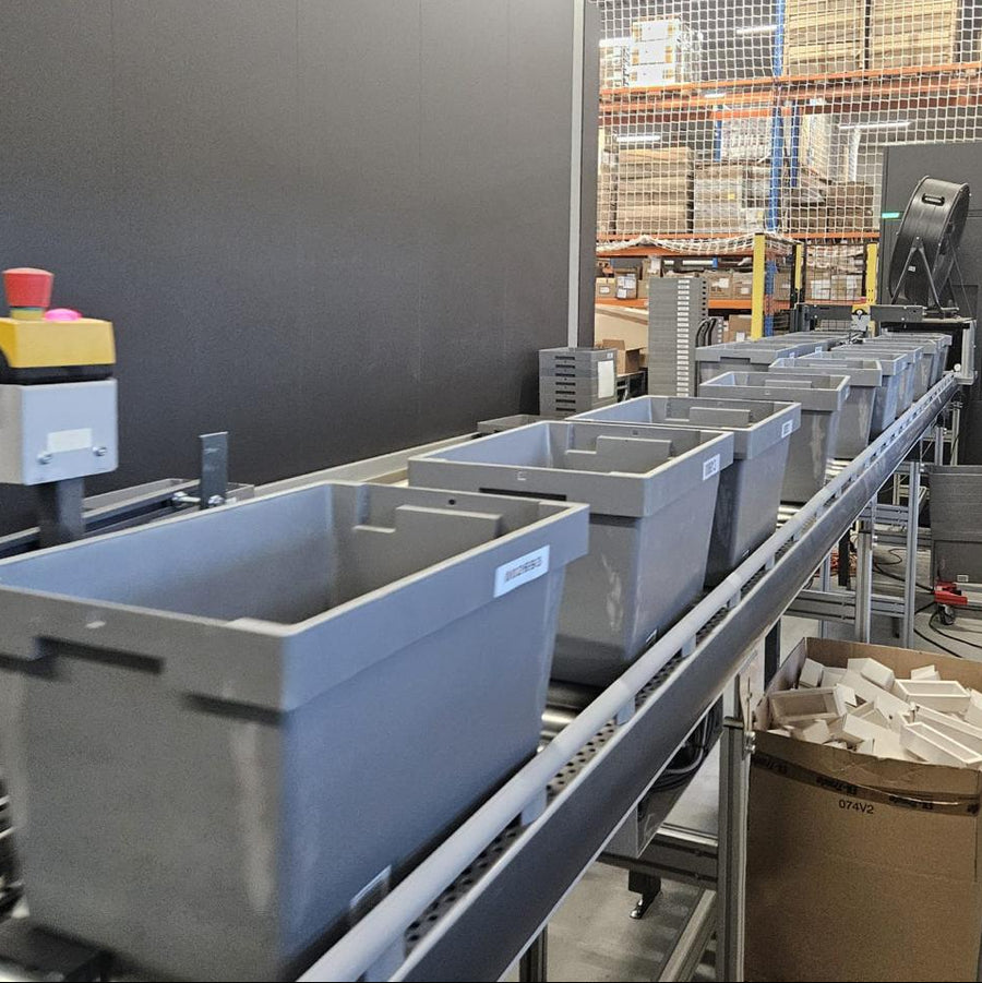 Système de convoyeur à rouleaux industriel