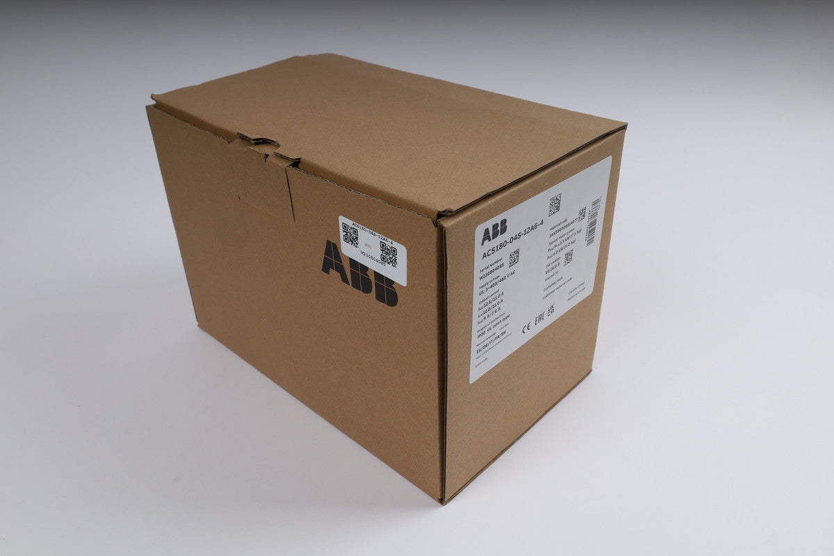 ABB ACS180-04S-12A6-4 in magazzino