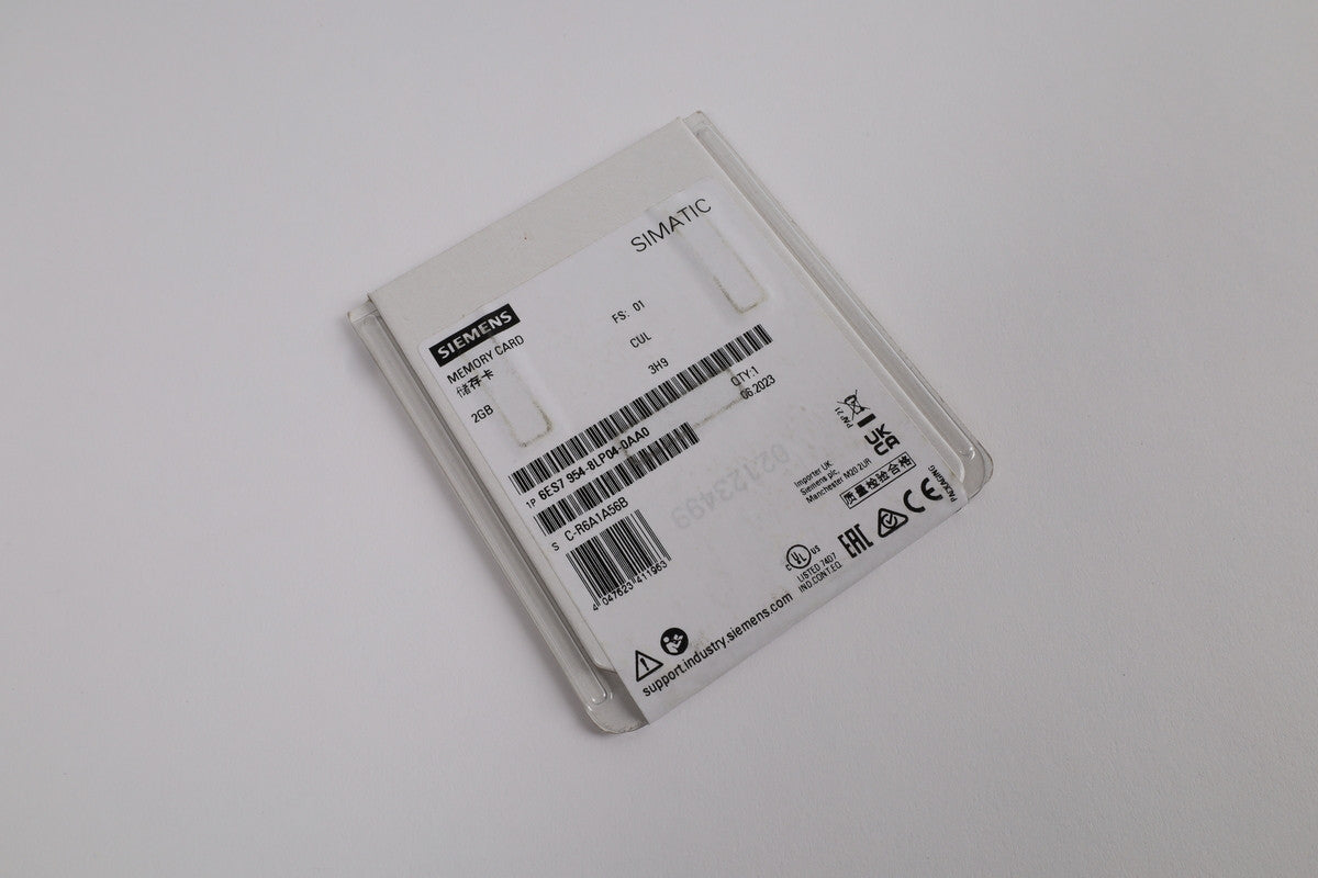 SIEMENS 6ES7954-8LP04-0AA0 disponibile