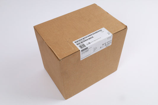 SIEMENS 6ES7518-4TP00-0AB0 in magazzino