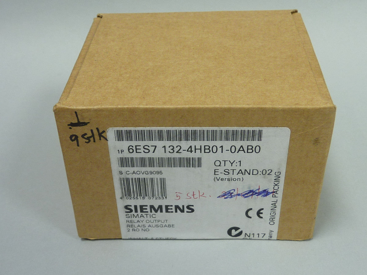SIEMENS 6ES7132-4HB01-0AB0 en stock