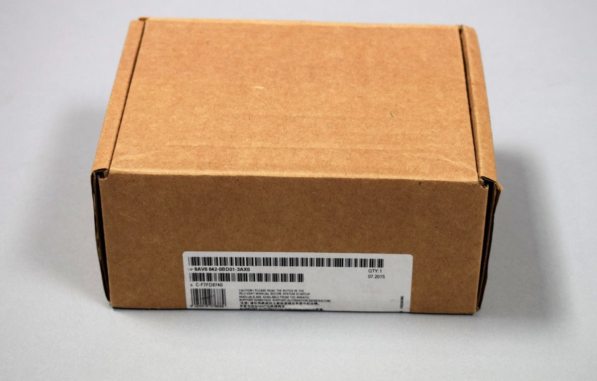 SIEMENS 6AV6642-0BD01-3AX0 en stock