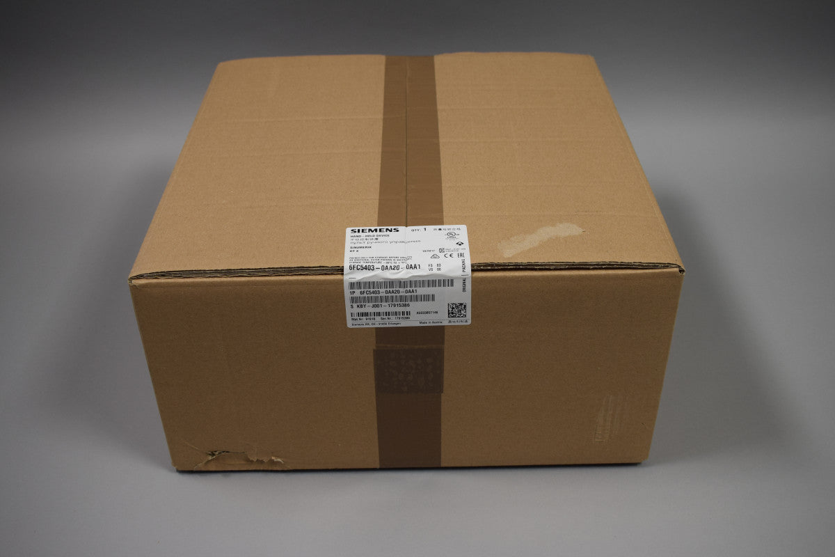 SIEMENS 6FC5403-0AA20-0AA1 in magazzino