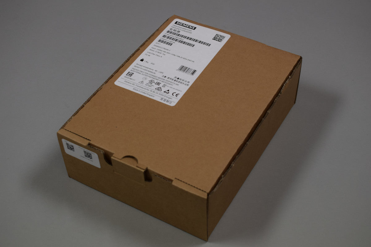 SIEMENS 6SL3210-1PB13-8AL0 in magazzino