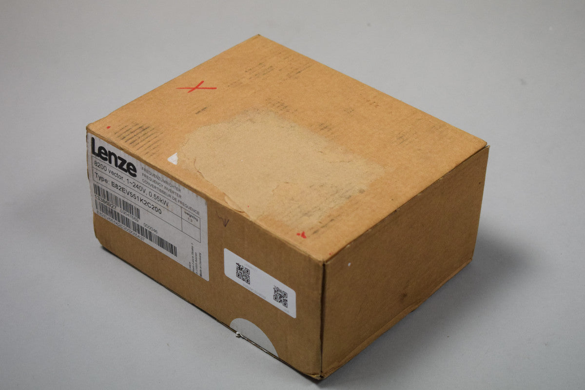 LENZE E82EV551K2C200 auf Lager