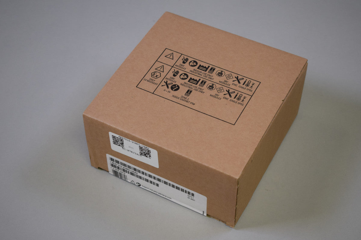 SIEMENS 6ES7515-2UM01-0AB0 in magazzino