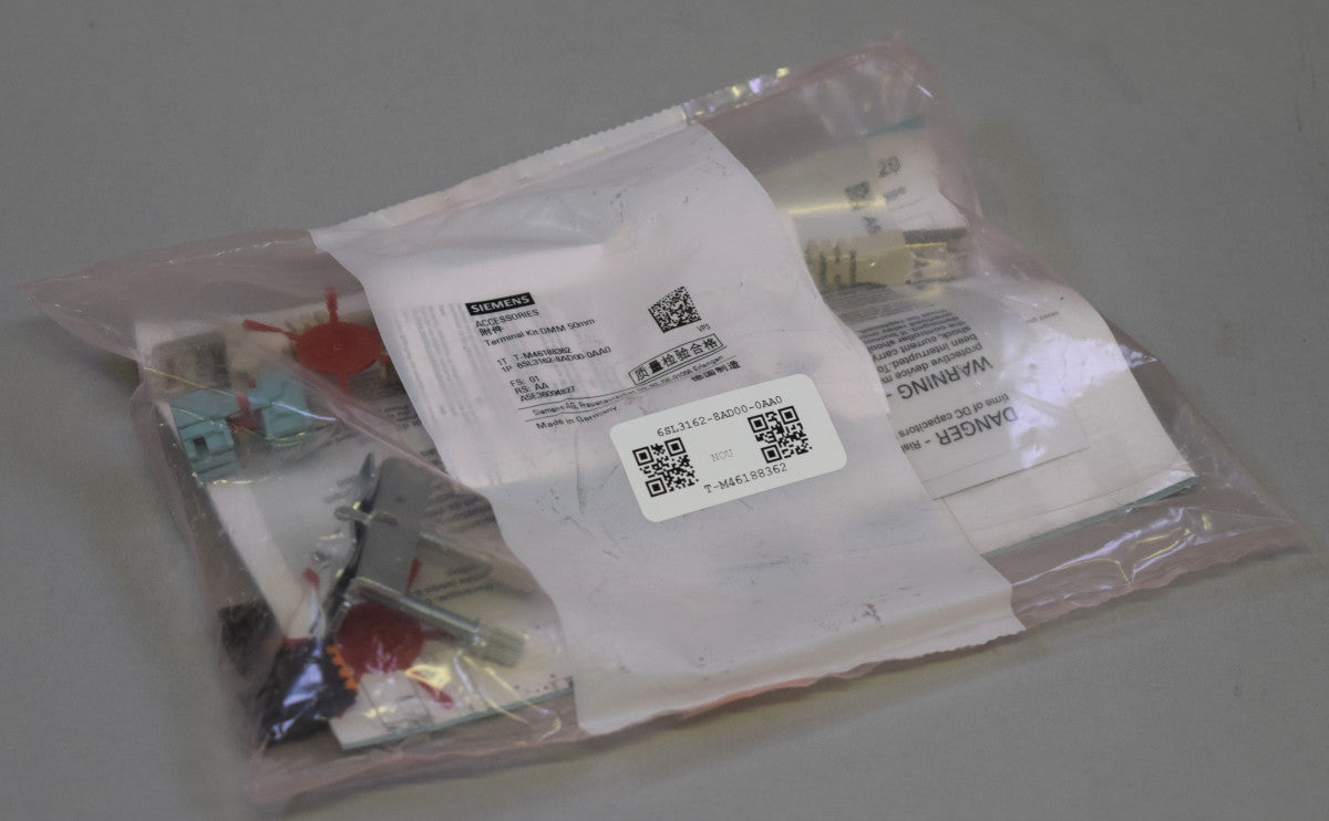 SIEMENS 6SL3162-8AD00-0AA0 in magazzino