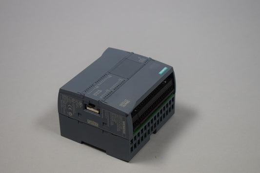 SIEMENS 6ES7214-1AE30-0XB0 in magazzino