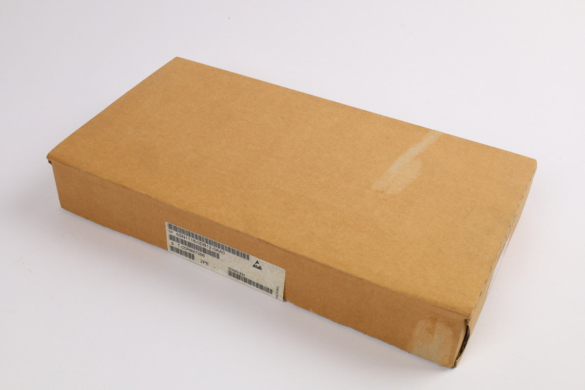 SIEMENS 6SN1118-0DB12-0AA0 en stock