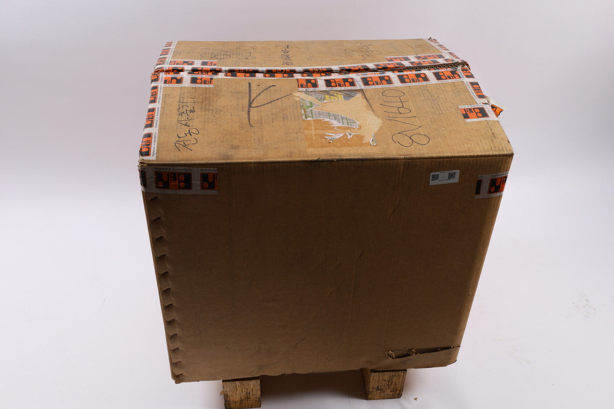 B&R 8V1640.00-2 in magazzino