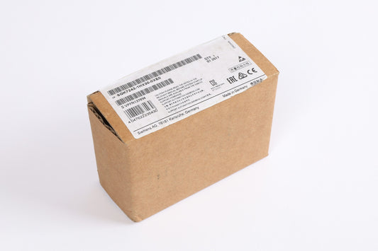 SIEMENS 6GK7243-1HX30-0XE0 in magazzino