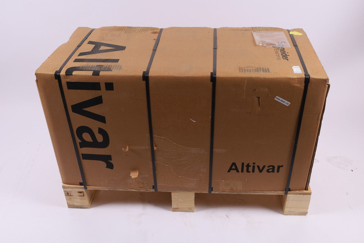 SCHNEIDER ELECTRIC ATV930C11N4C in magazzino