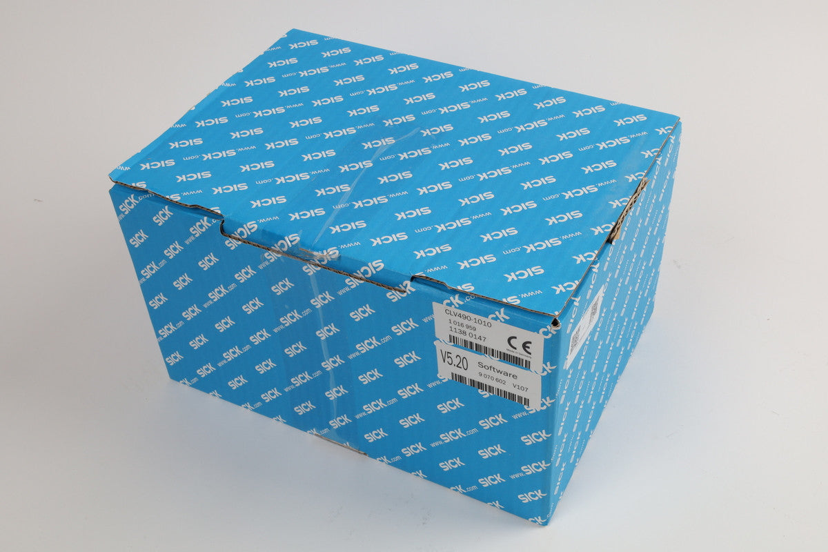 SICK CLV490-1010 in magazzino