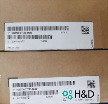 Siemens SINAMICS S120 Dual Motor Module (6SL3120-2TE13-0AD0) – Input: DC 600V, Output: 3AC 400V, 3A/3A, Design: Booksize D-Type, internal air cooling, optimized pulse patterns, extended Safety Integrated functions including DRIVE-CLiQ cable.