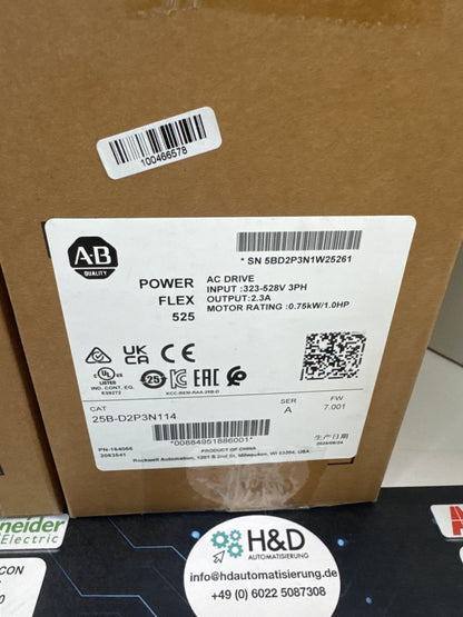 25B-D2P3N114    Allen-Bradley    PowerFlex 525 0,75 kW    Nuovo e Sigillato