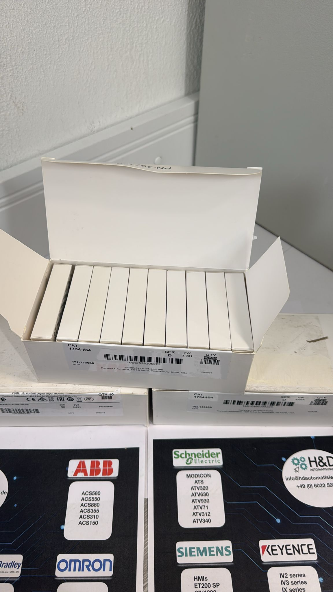 1734-IB4 Allen-Bradley New and Sealed